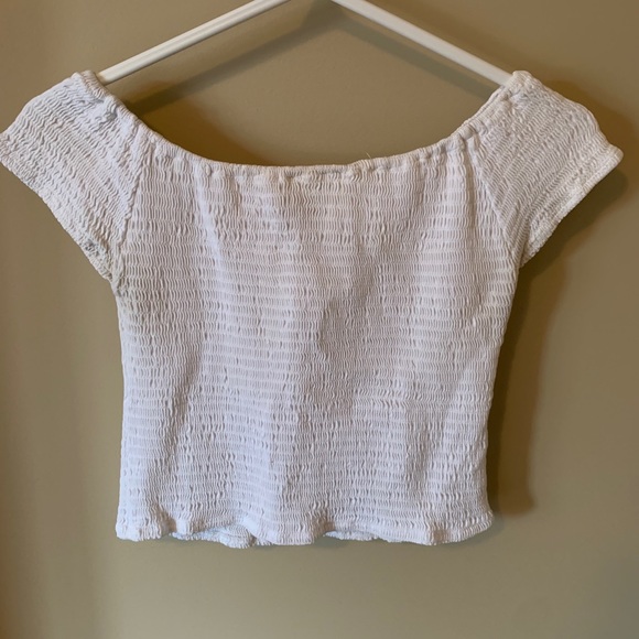 BRANDY MELVILLE - White Top - Picture 2 of 5